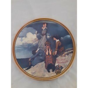KNOWLES "WAITING ON THE SHORE" NORMAN ROCKWELL REDISCOVERED WOMEN COLLECTION